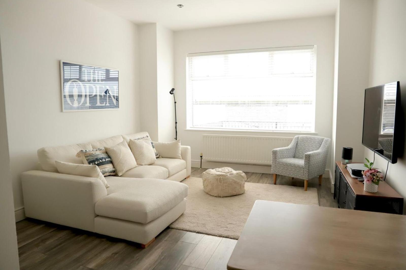 The Padora Apartment พอร์ตรัช ภายนอก รูปภาพ