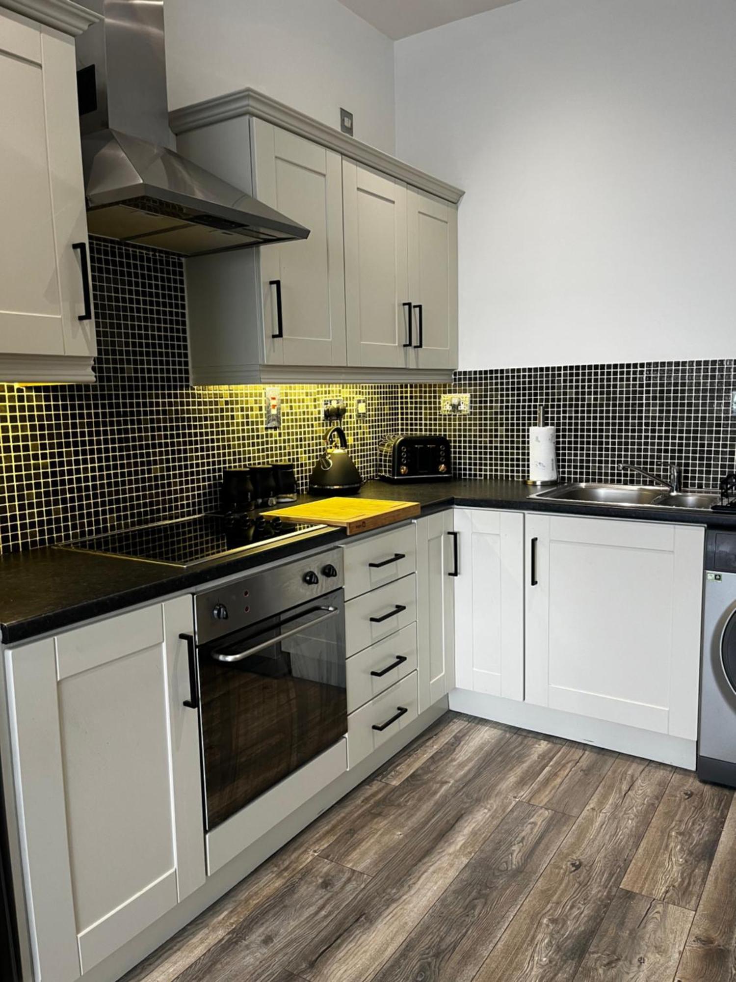 The Padora Apartment พอร์ตรัช ภายนอก รูปภาพ