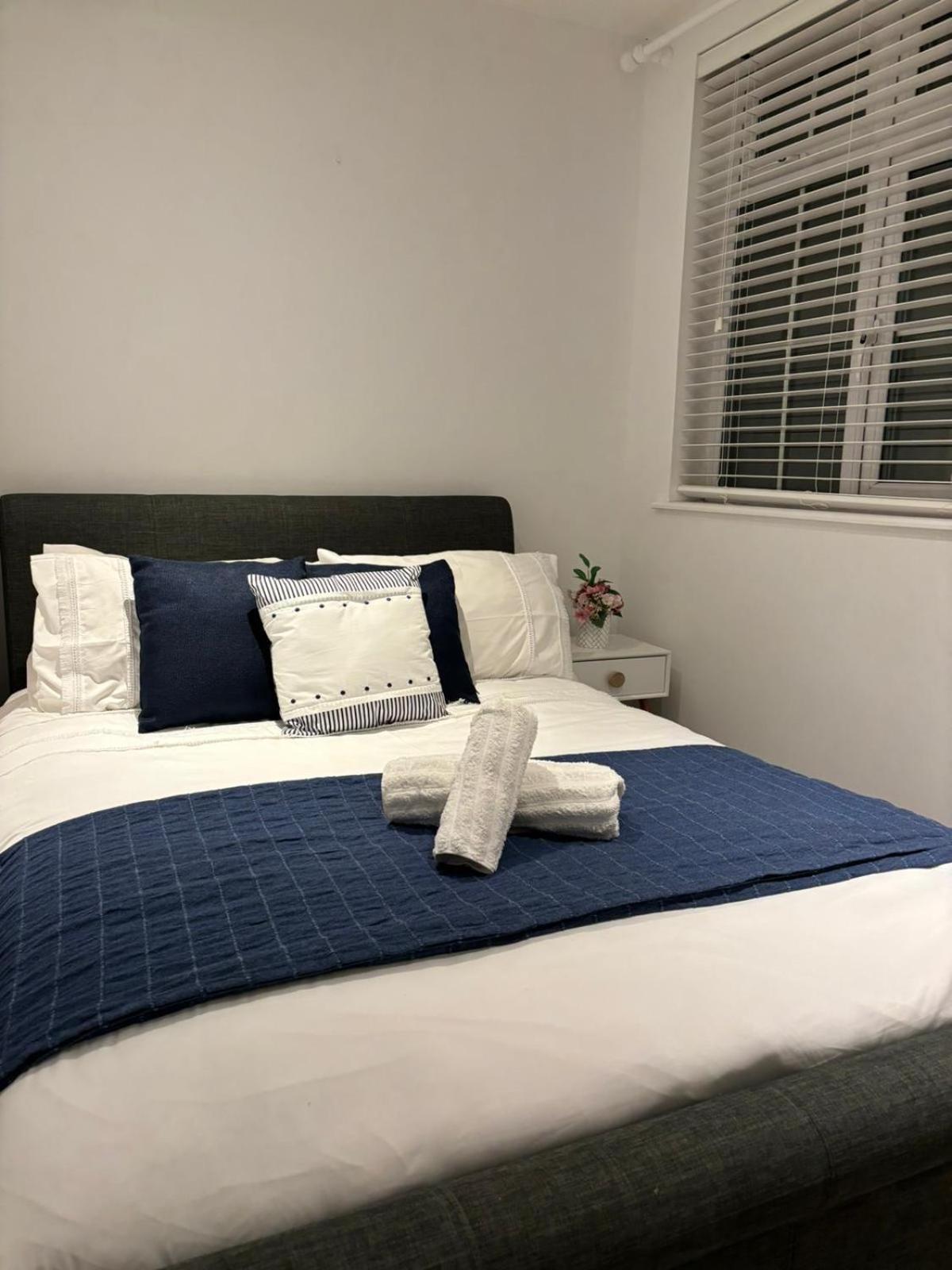 The Padora Apartment พอร์ตรัช ภายนอก รูปภาพ