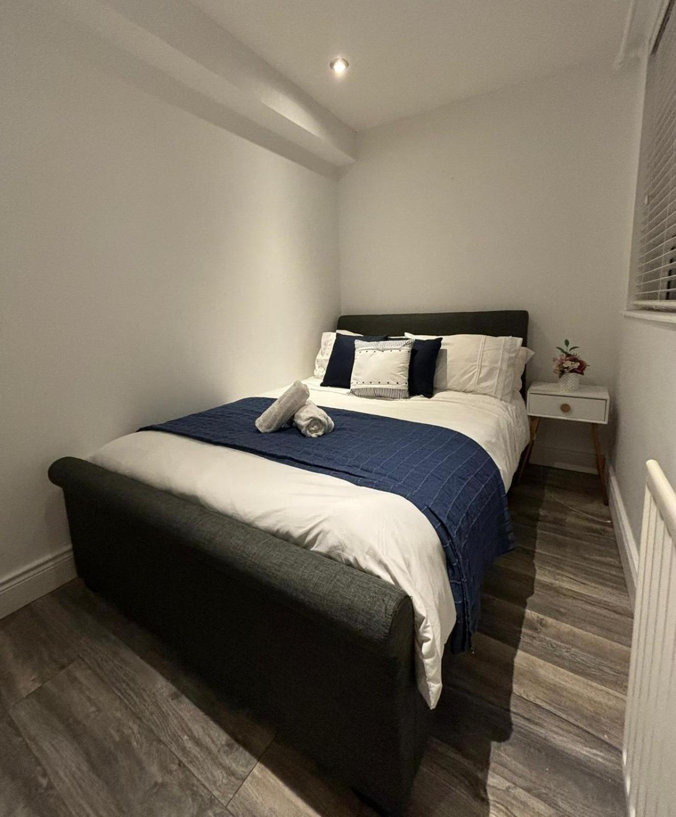 The Padora Apartment พอร์ตรัช ภายนอก รูปภาพ